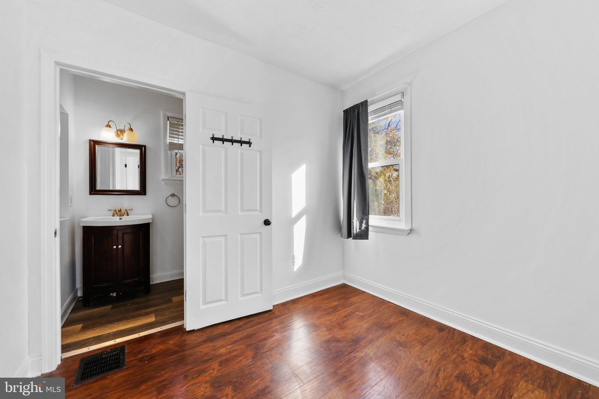 323 3rd Avenue Lindenwold, NJ 08021 - Photo 13 of 34 Bright and airy room with natural light.