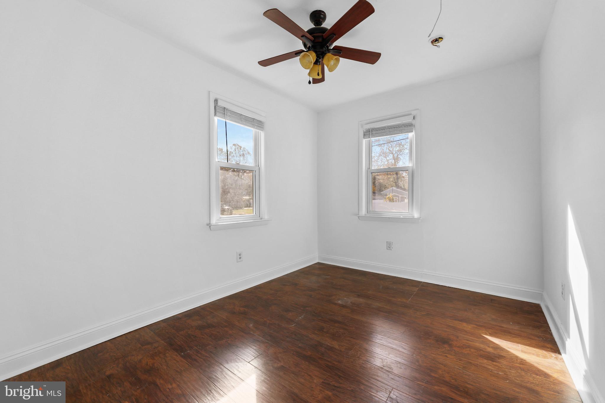 323 3rd Avenue Lindenwold, NJ 08021 - Photo 16 of 34 Bright and airy room with natural light.