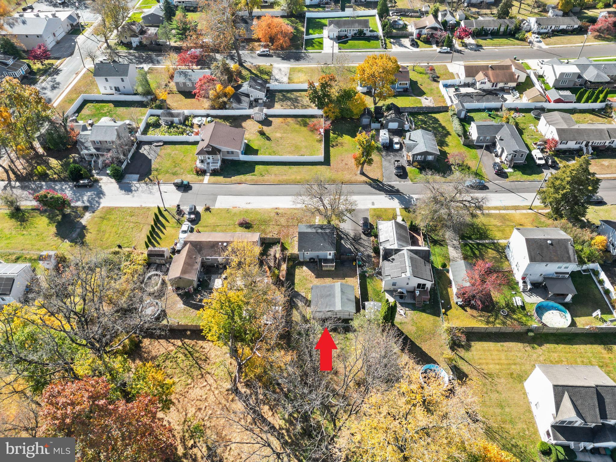 323 3rd Avenue Lindenwold, NJ 08021 - Photo 32 of 34 Charming neighborhood with spacious lots.