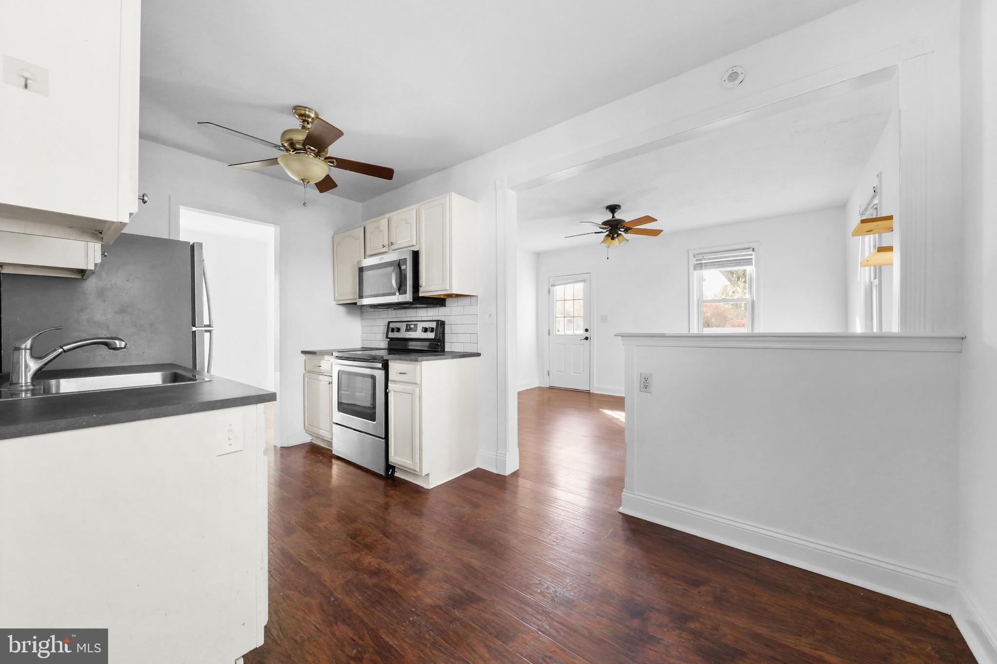 323 3rd Avenue Lindenwold, NJ 08021 - Photo 7 of 34 Bright and airy kitchen with modern finishes.