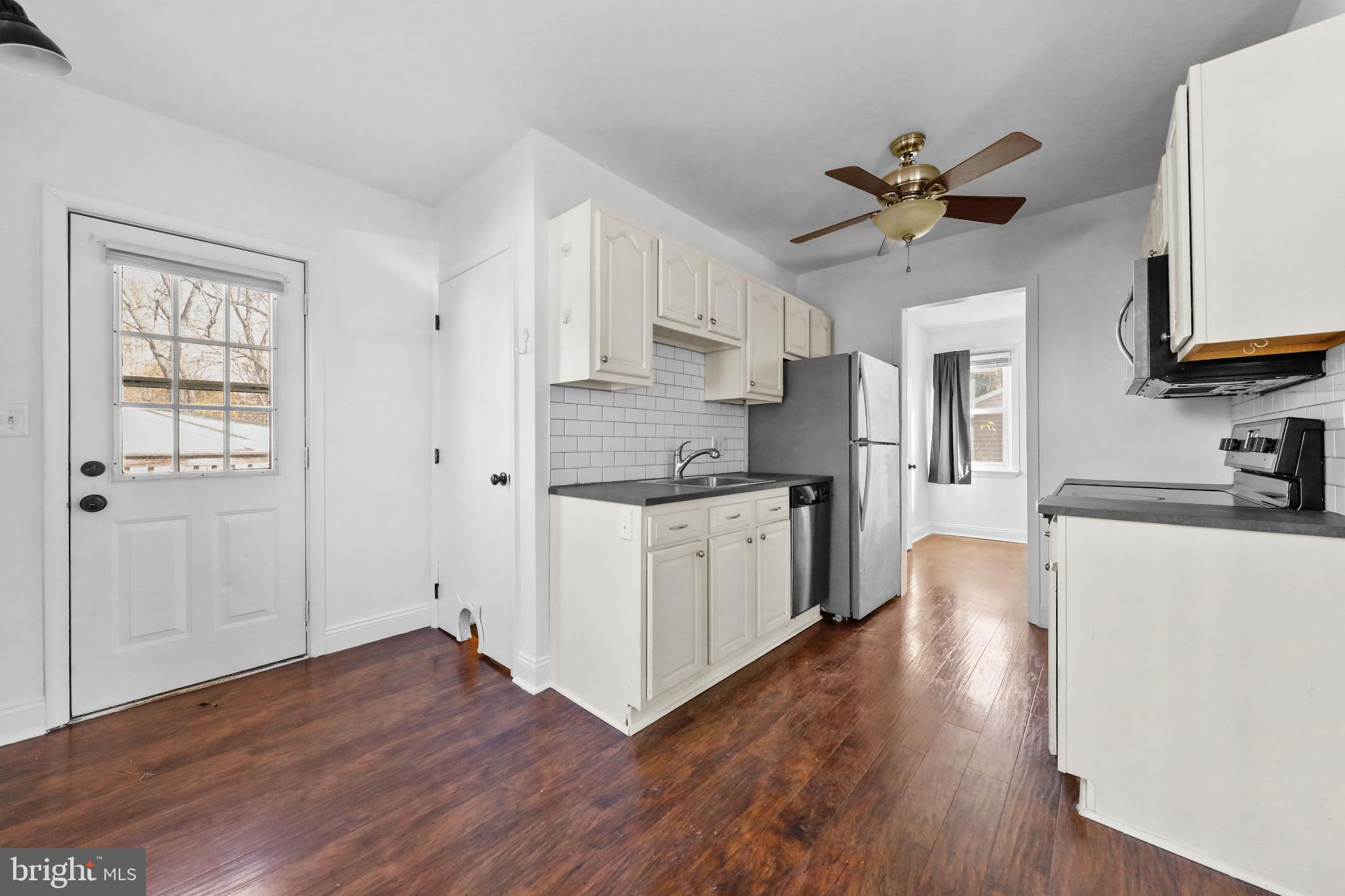 323 3rd Avenue Lindenwold, NJ 08021 - Photo 10 of 34 Bright and airy kitchen with modern touches.