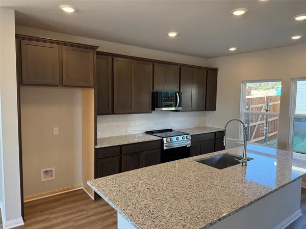 $339,950 | 5900 Whisper Crk Drive, Unit 222, Georgetown, TX 78628