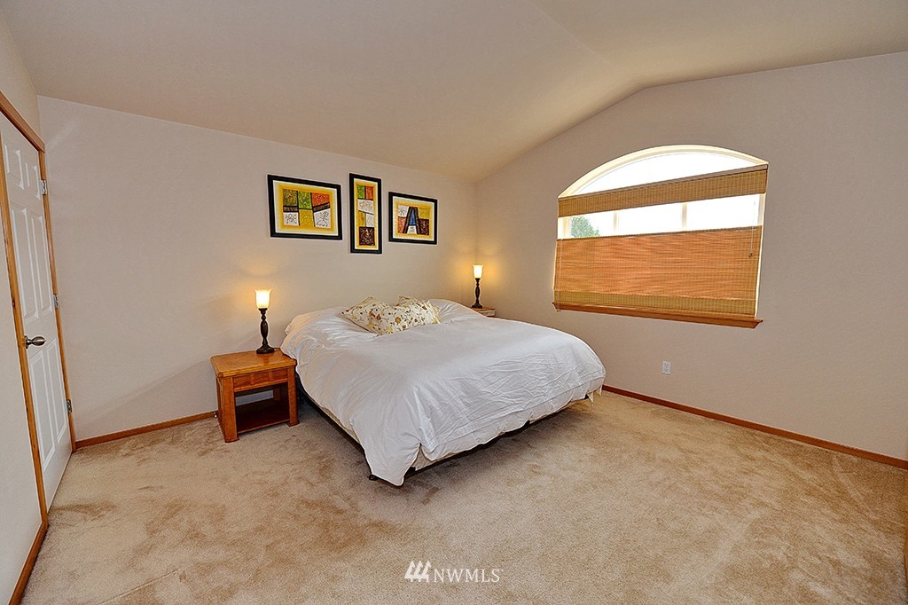 4019 212th Place Southeast Bothell, WA 98021 - Photo 13 of 25
