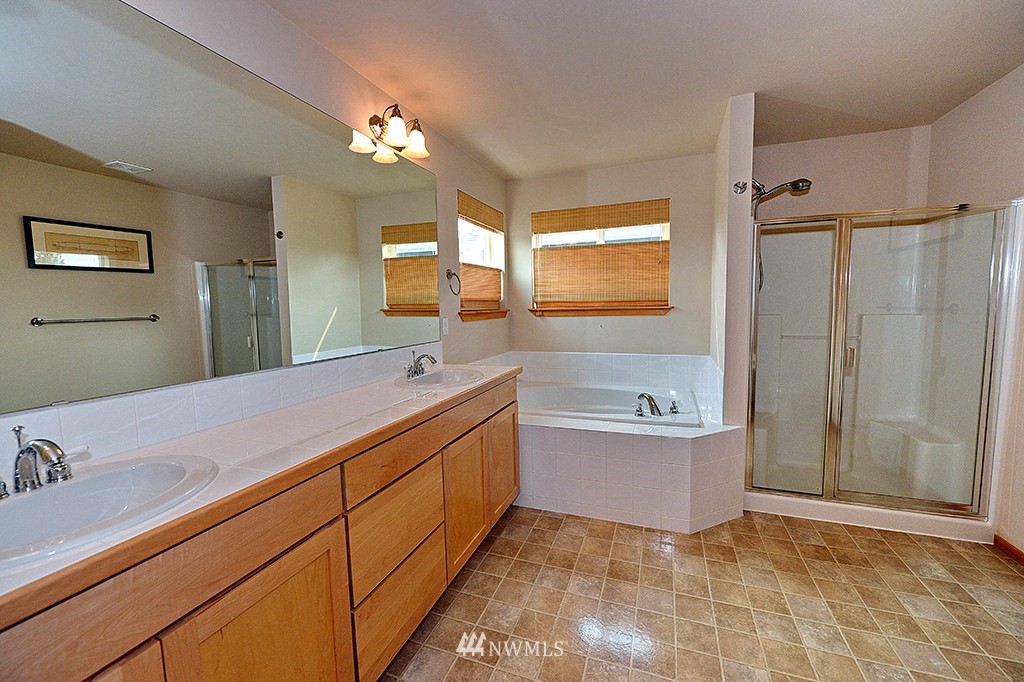 4019 212th Place Southeast Bothell, WA 98021 - Photo 16 of 25