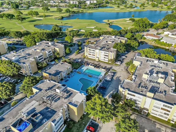 $3,100 | 6841 Southwest 147th Avenue, Unit 2H, Miami, FL 33193