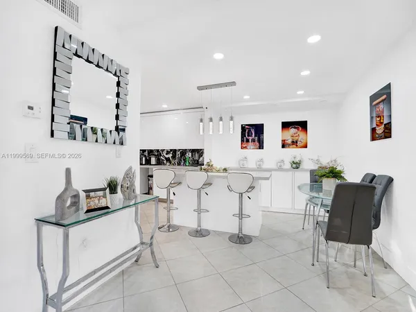 $3,100 | 6841 Southwest 147th Avenue, Unit 2H, Miami, FL 33193