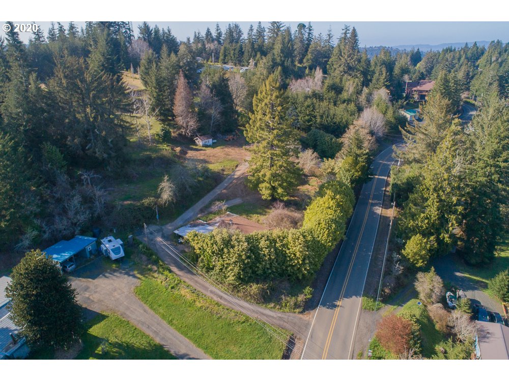 62024 Olive Barber Road Coos Bay, OR 97420 - Photo 9 of 11 Gallery Image 9