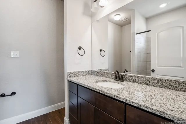 $1,695 | 2820 Puter Creek Road, Unit B, Spring Branch, TX 78070