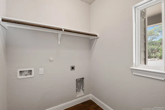 $1,695 | 2820 Puter Creek Road, Unit B, Spring Branch, TX 78070