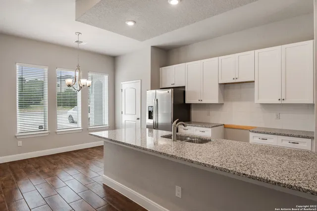 $1,695 | 2820 Puter Creek Road, Unit B, Spring Branch, TX 78070