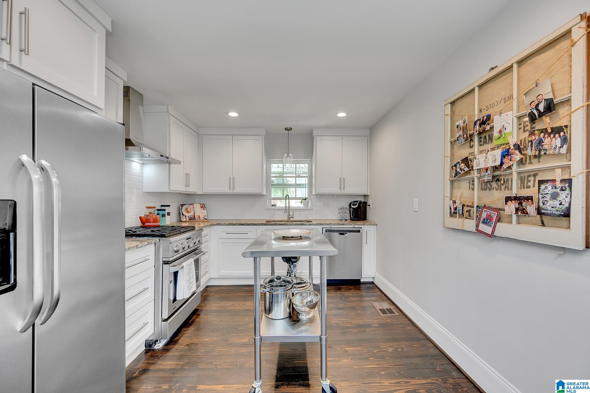 552 Rutherford Circle Birmingham, AL 35206 - Photo 9 of 43