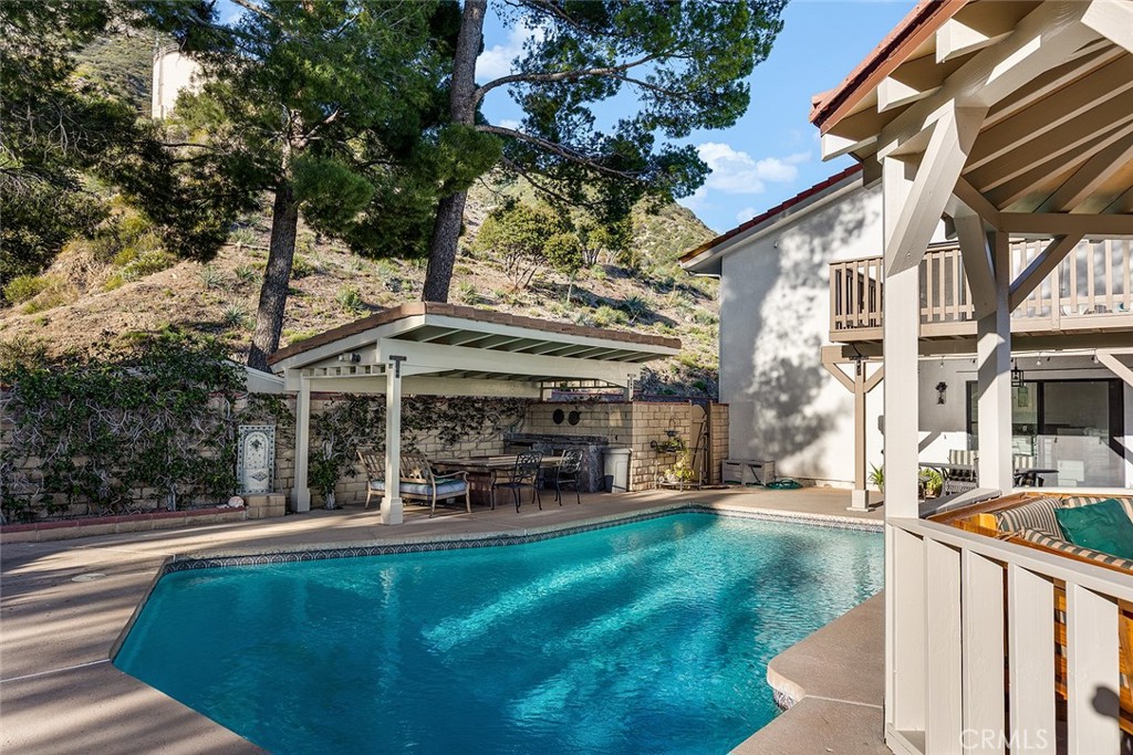 5660 Pine Cone Road La Crescenta, CA 91214 - Photo 28 of 40