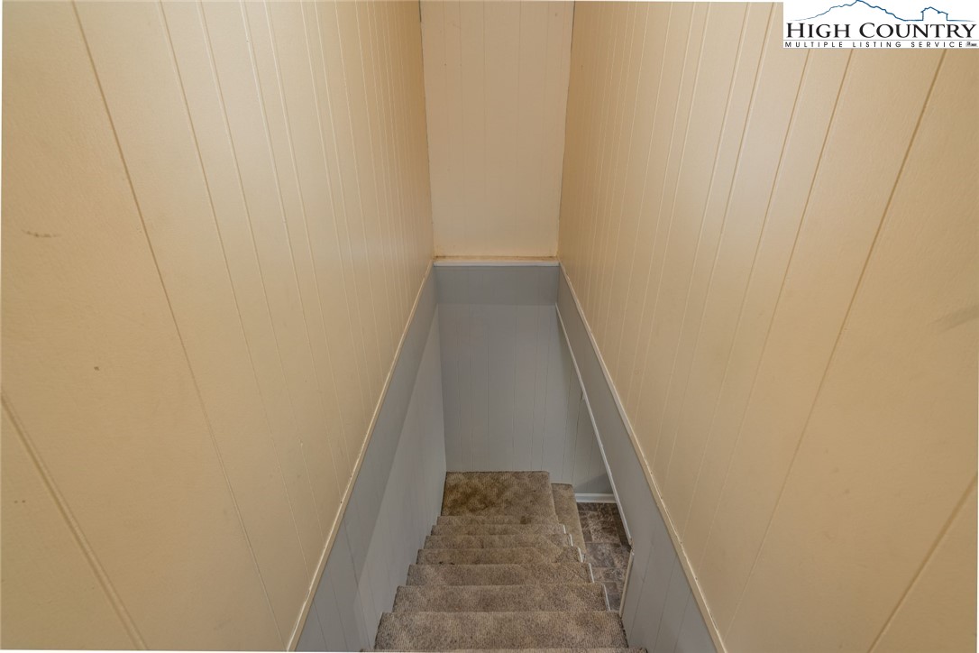 816 Howard Edmisten Road Sugar Grove, NC 28679 - Photo 24 of 49 Gallery Image 24