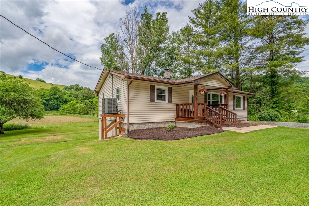 816 Howard Edmisten Road Sugar Grove, NC 28679 - Photo 36 of 49 Gallery Image 36