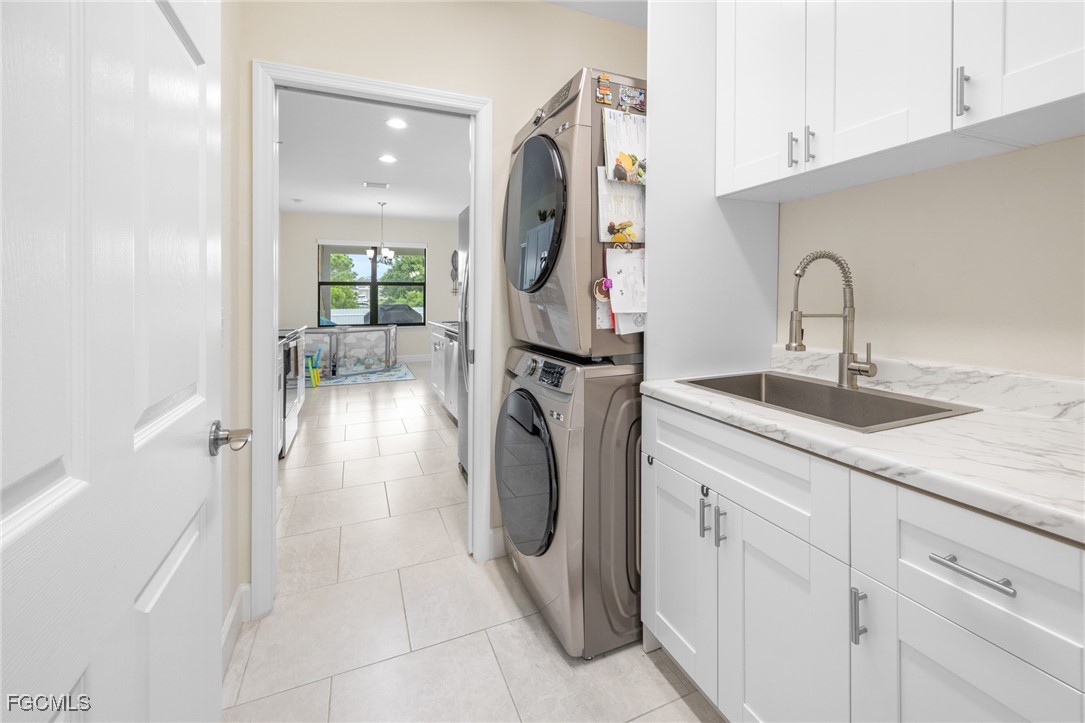 2812 12th Street Southwest Lehigh Acres, FL 33976 - Photo 9 of 31