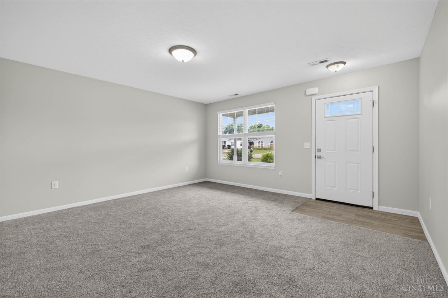 605 Diamond Loop Middletown, OH 45044 - Photo 31 of 35