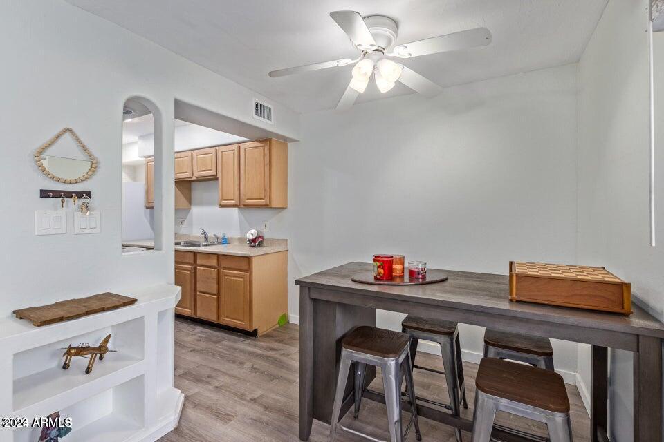 948 South Alma School Road, Unit 85 Mesa, AZ 85210 - Photo 11 of 21 Alma School 11