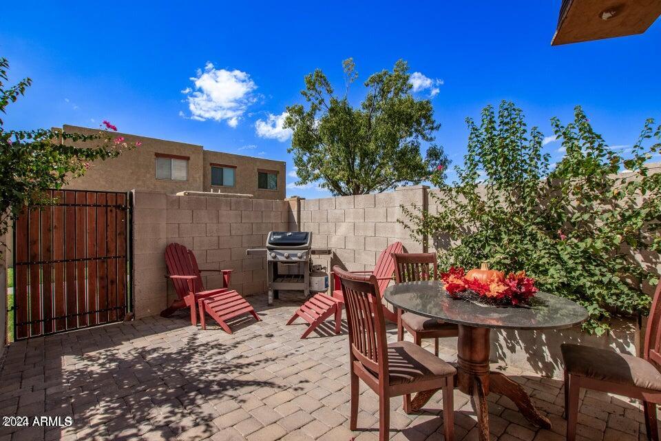 948 South Alma School Road, Unit 85 Mesa, AZ 85210 - Photo 4 of 21 Alma School 4