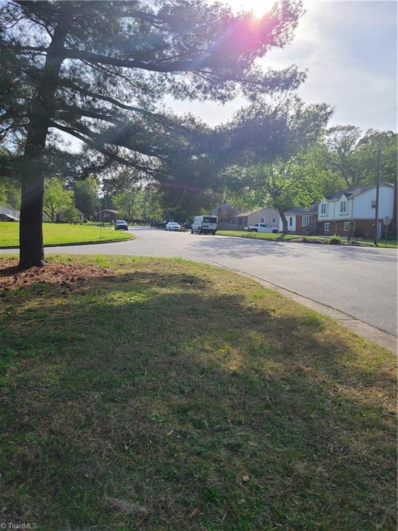 1700 Bolingbroke Road High Point, NC 27265 - Photo 2 of 32 Gallery Image 2