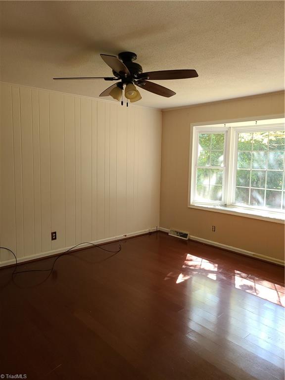 1700 Bolingbroke Road High Point, NC 27265 - Photo 22 of 32 Vacant LR
