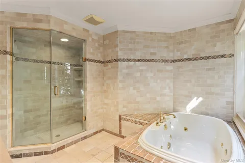 $2,595,000 | 17 Wampus Lakes Drive, Armonk, NY 10504