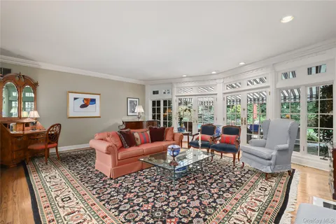 $2,595,000 | 17 Wampus Lakes Drive, Armonk, NY 10504