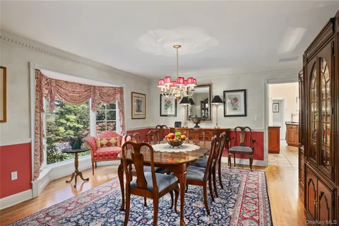 $2,595,000 | 17 Wampus Lakes Drive, Armonk, NY 10504