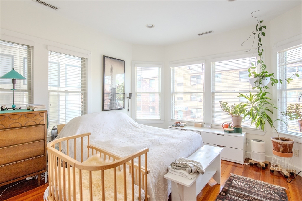 24 Lexington Street, Unit 2 Boston, MA 02129 - Photo 12 of 26