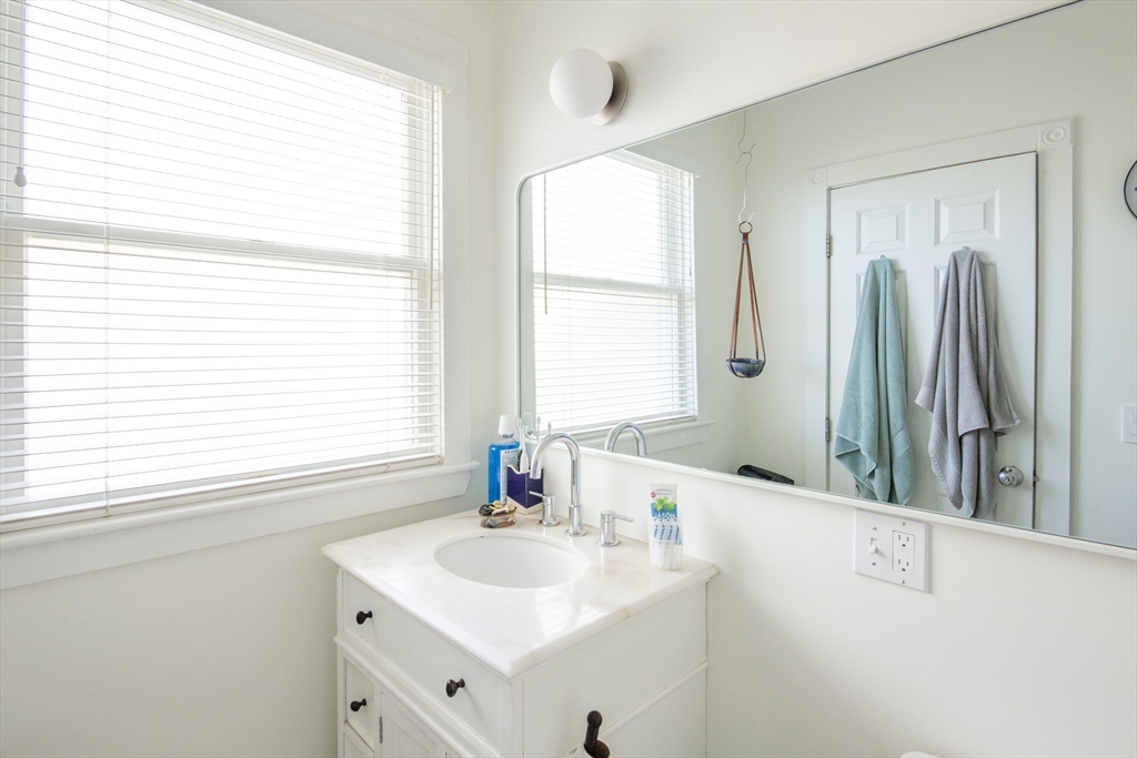 24 Lexington Street, Unit 2 Boston, MA 02129 - Photo 13 of 26