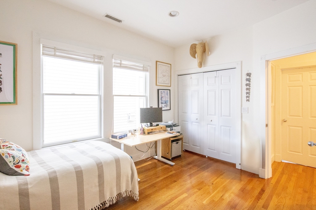 24 Lexington Street, Unit 2 Boston, MA 02129 - Photo 16 of 26