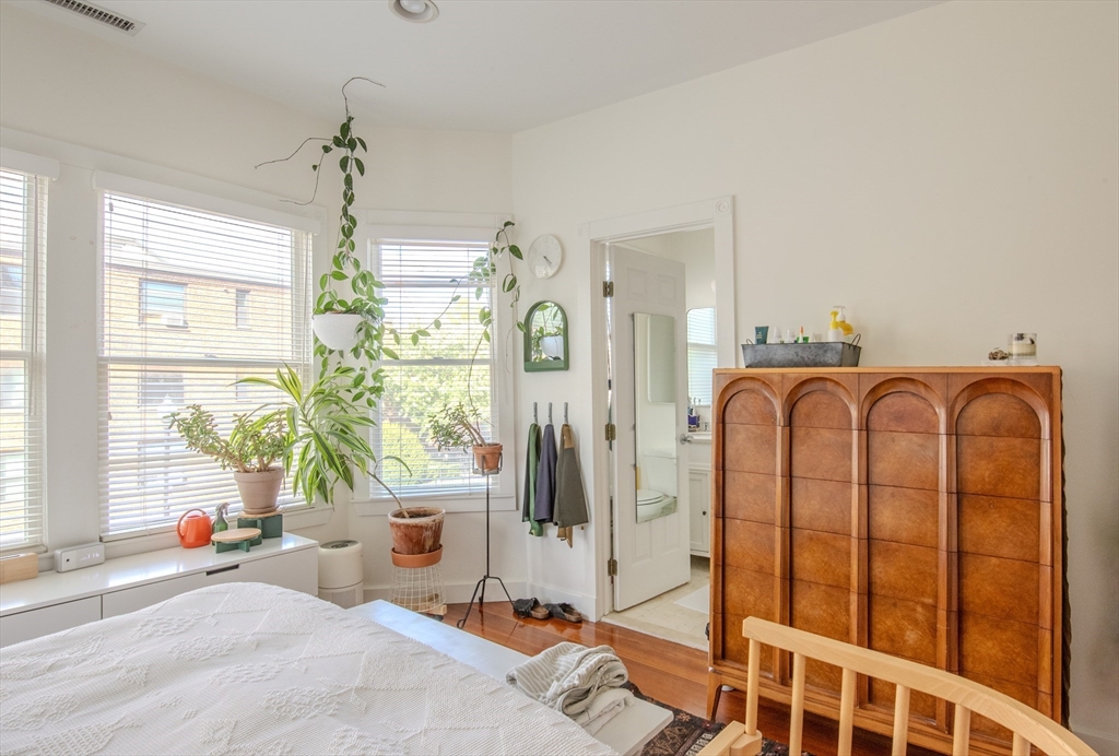 24 Lexington Street, Unit 2 Boston, MA 02129 - Photo 18 of 26