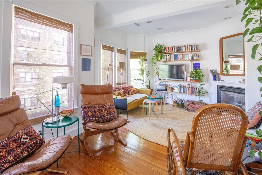 24 Lexington Street, Unit 2 Boston, MA 02129 - Photo 2 of 26