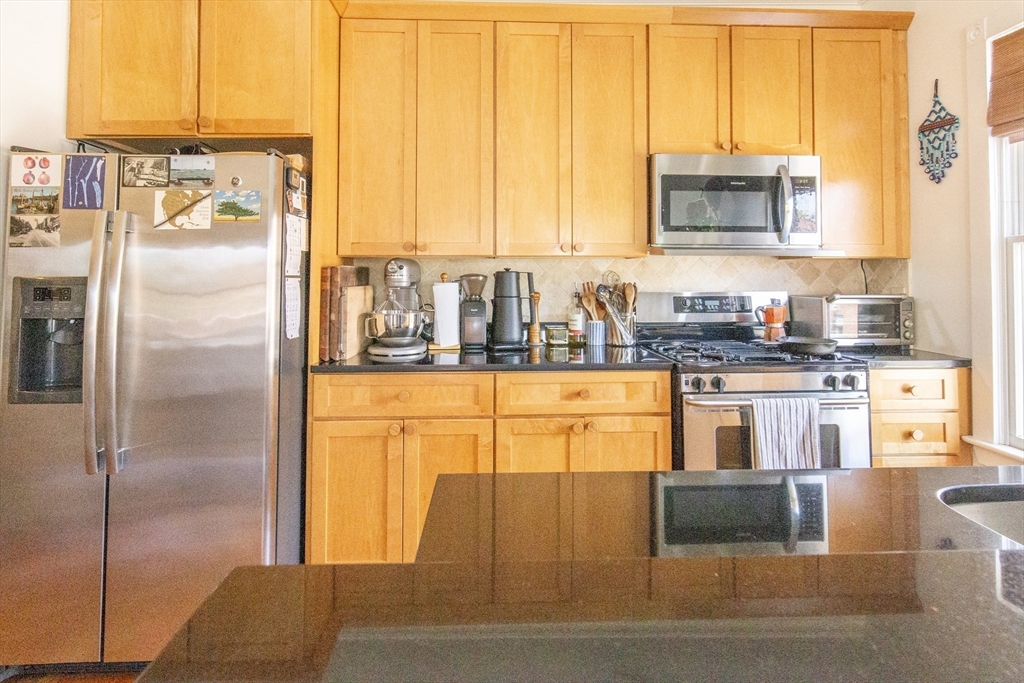 24 Lexington Street, Unit 2 Boston, MA 02129 - Photo 6 of 26