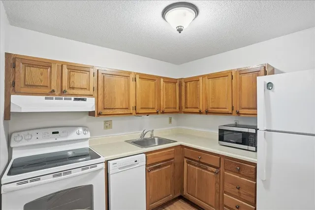 $282,900 | 6133 The Terraces, Shelburne, VT 05482