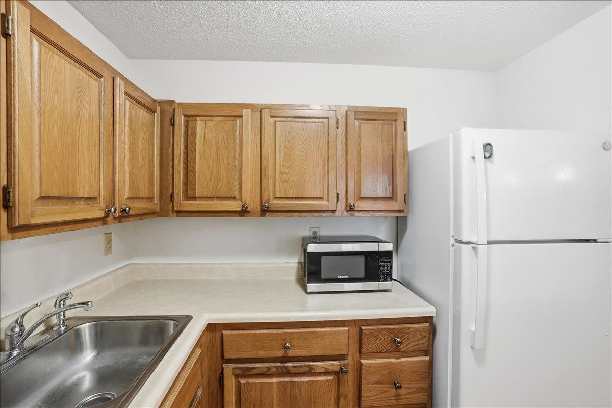 6133 The Terraces Shelburne, VT 05482 - Photo 13 of 39