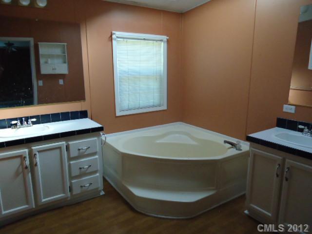 5912 Lewis Road, Unit 1 Gastonia, NC 28052 - Photo 15 of 16 Gallery Image 15