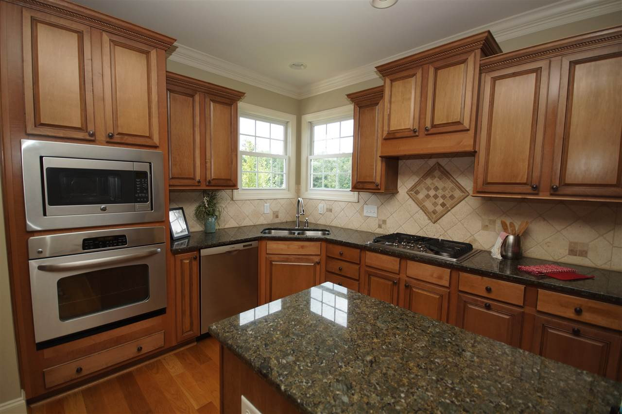 490 Waterville Street Raleigh, NC 27603 - Photo 8 of 25 Photo 8