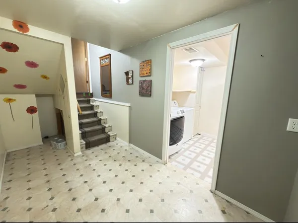 $430,000 | 1077 Gas Light, Sun Prairie, WI 53590