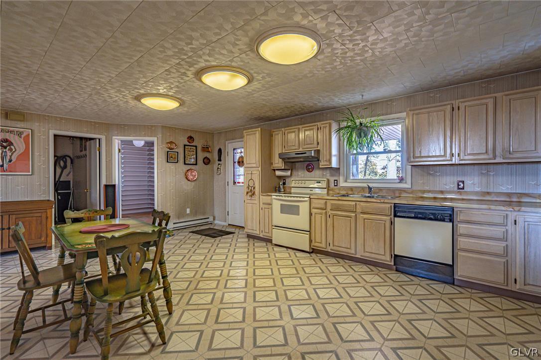 3252 Church Road Orefield, PA 18069 - Photo 13 of 50 Gallery Image 13