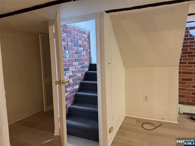 $1,000 | 9 Beaver Avenue, Unit 2, North Arlington, NJ 07031