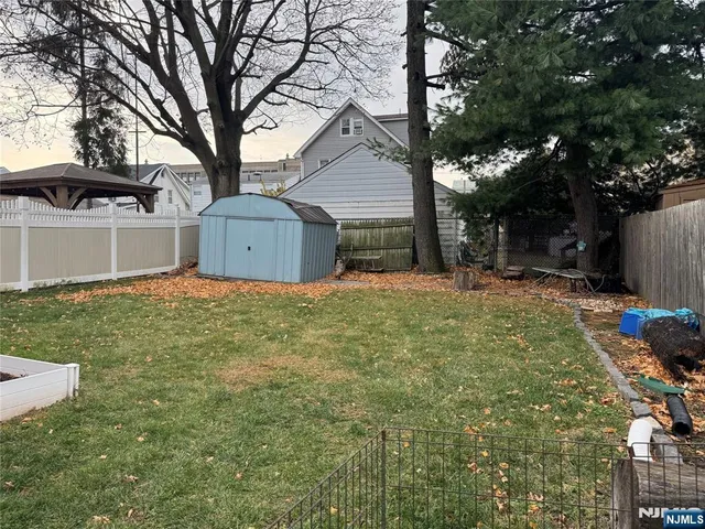 $1,000 | 9 Beaver Avenue, Unit 2, North Arlington, NJ 07031