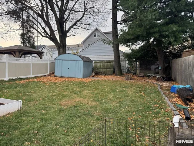 $1,000 | 9 Beaver Avenue, Unit 2, North Arlington, NJ 07031