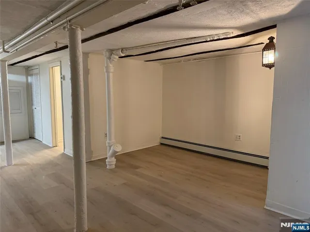 $1,000 | 9 Beaver Avenue, Unit 2, North Arlington, NJ 07031