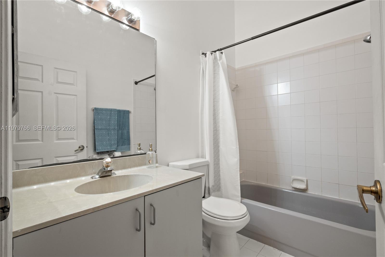 5692 Santiago Circle Boca Raton, FL 33433 - Photo 31 of 42 Gallery Image 31