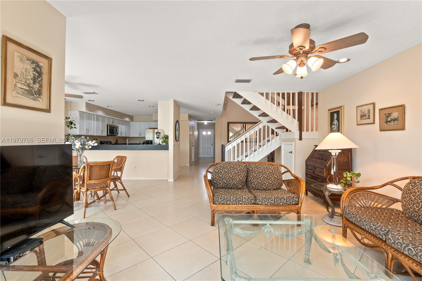 5692 Santiago Circle Boca Raton, FL 33433 - Photo 6 of 42 Gallery Image 6