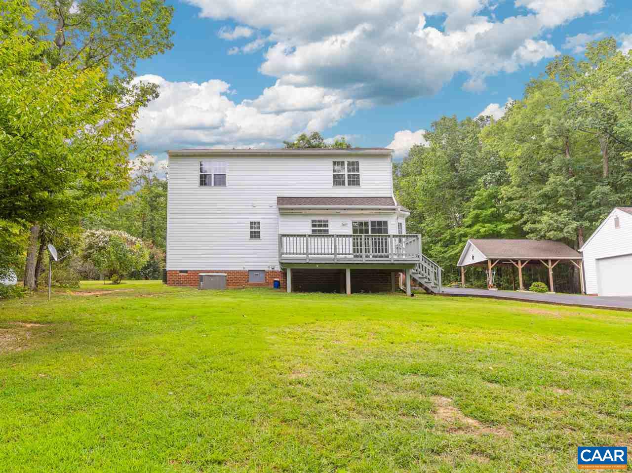 2363 Roundabout Road Louisa, VA 23093 - Photo 13 of 48