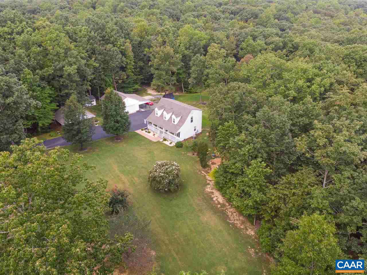2363 Roundabout Road Louisa, VA 23093 - Photo 35 of 48