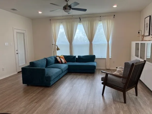 $2,395 | 270 Kat Garnet Drive, Kyle, TX 78640