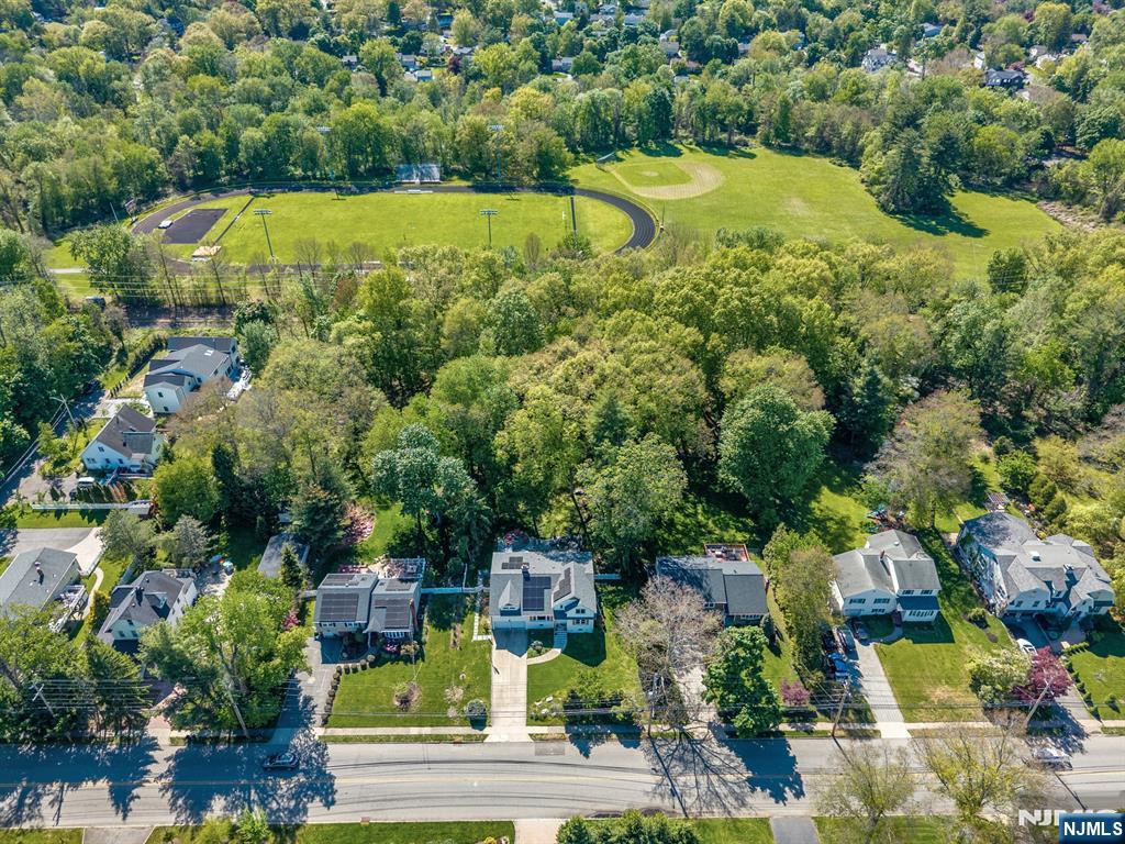 433 Piermont Road Cresskill, NJ 07626 - Photo 49 of 49 an aerial view of residential house with outdoor space and swimming pool