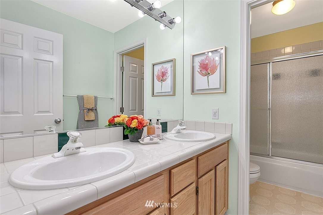 19222 86th Place Northeast Bothell, WA 98011 - Photo 21 of 25 Gallery Image 21